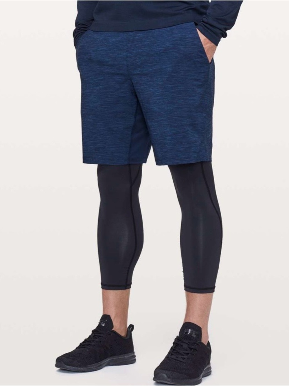 Lululemon T.H.E. LInerless 9” True Navy Heather Athletic Shorts Style M7AAWS